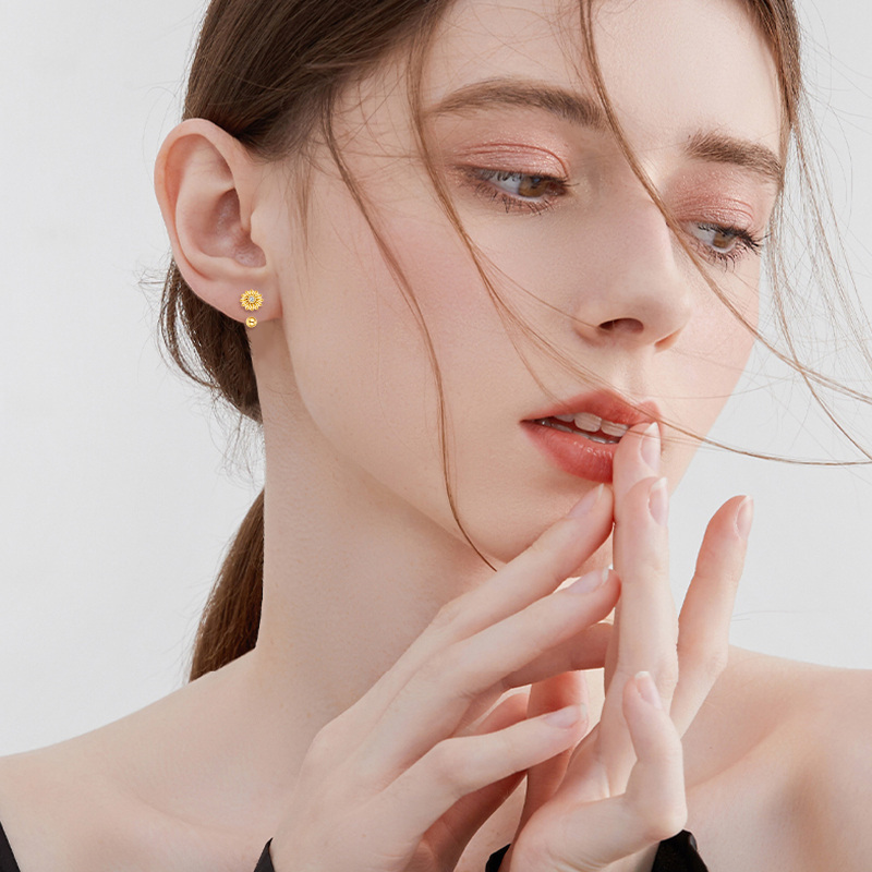 أقراط أذن من الذهب الأبيض عيار 10 قيراط مرصعة بزركونيا مكعبة مقطوعة بشكل دائري على شكل دوار الشمس-2