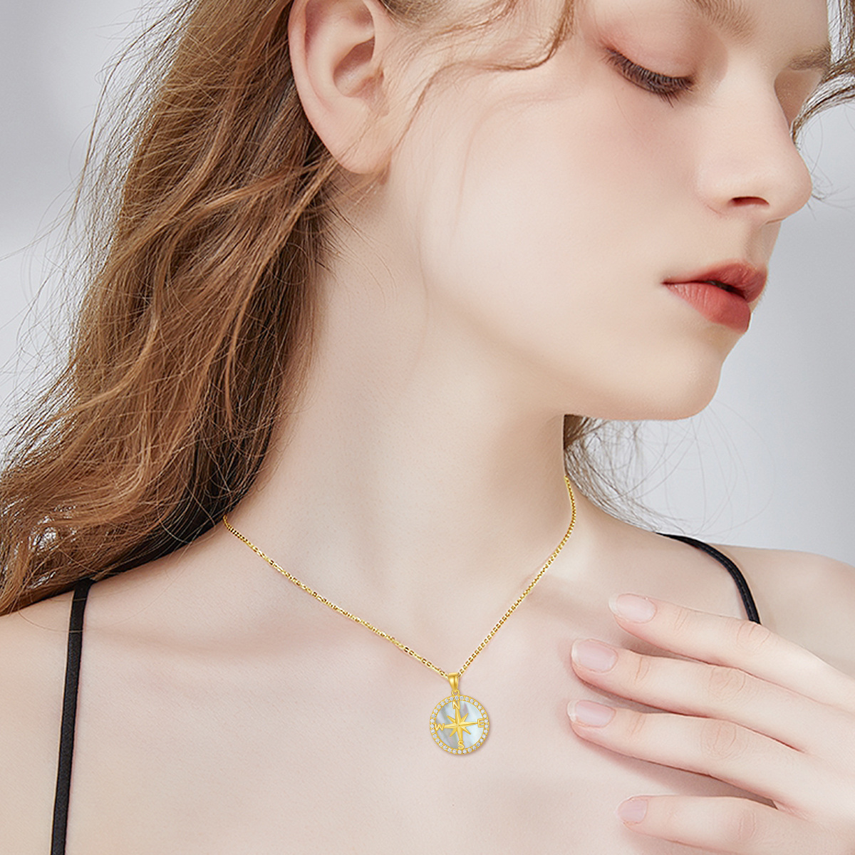 Collana con ciondolo a forma di coppia in oro 14K-2