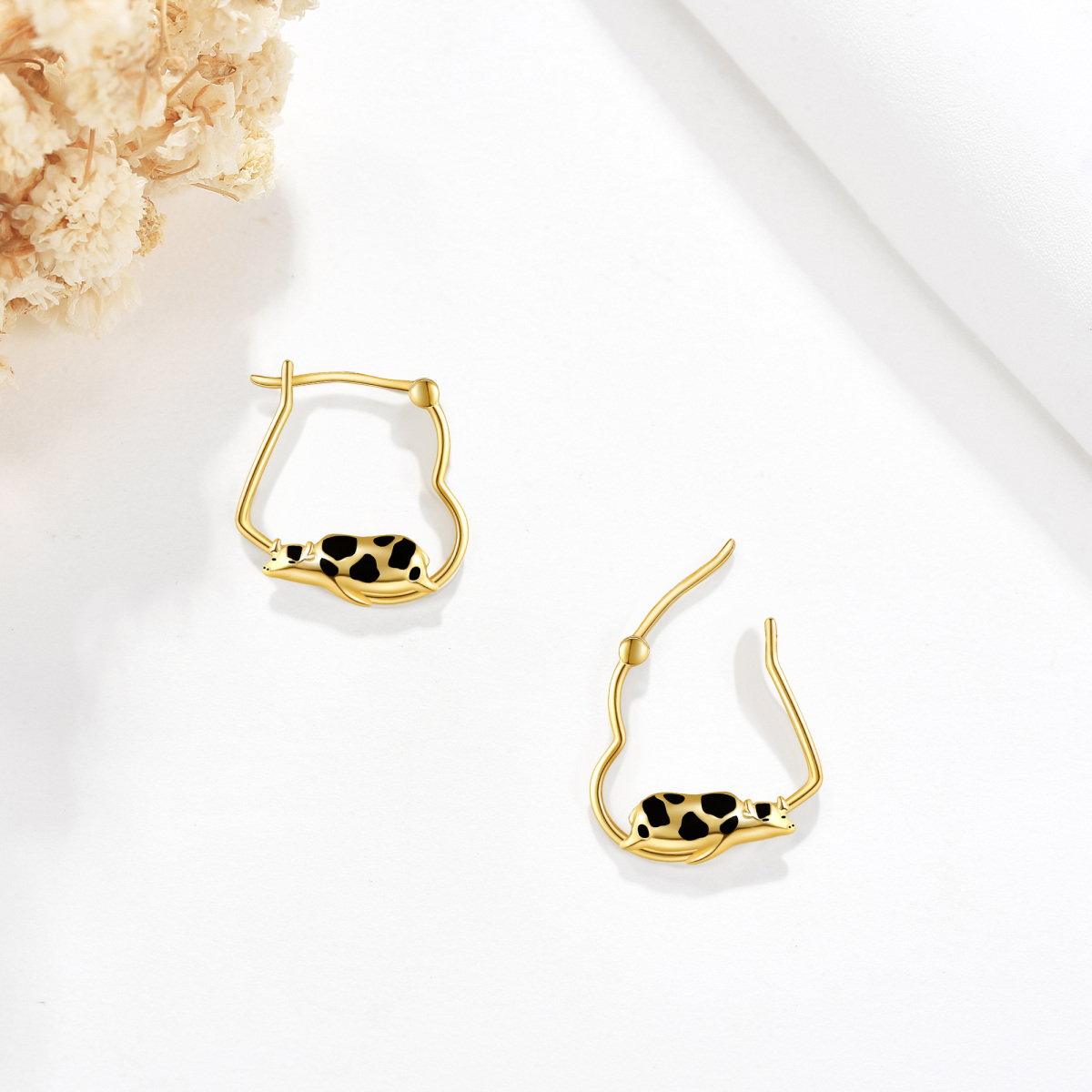 Pendientes de aro con forma de vaca en oro de 14 quilates-4