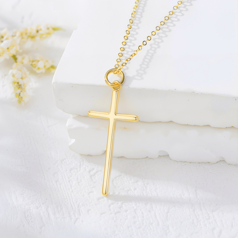 Collar con colgante de cruz de oro de 18 quilates-3