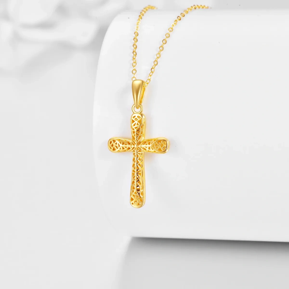 18K Gold Cross Pendant Necklace-4