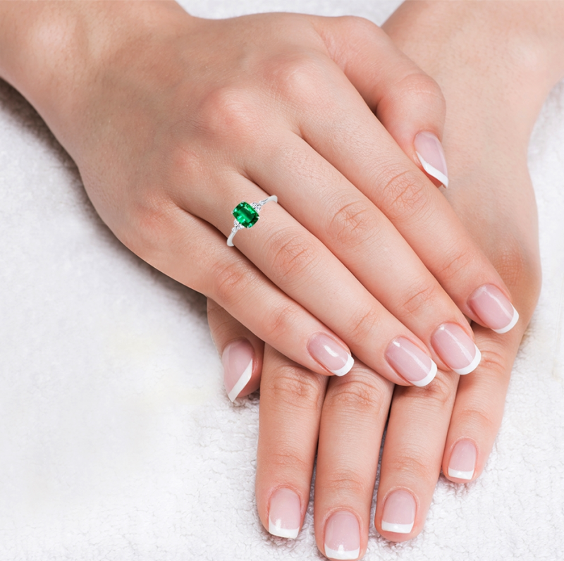 14K Gold Cushion Cut Emerald & 0.1 CT.T.W. Diamond Engagement Band-2