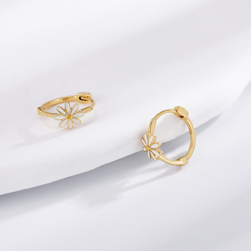 10K White Gold Daisy Hoop Earrings-3