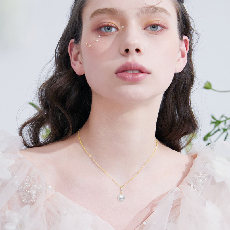 Colar com pendente em ouro 14K, diamante e pérola-2