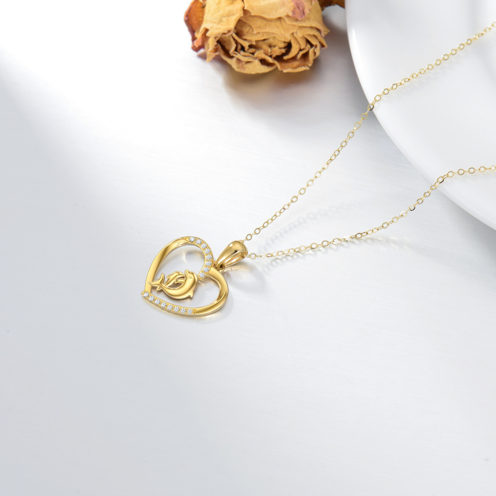 Collar de oro de 14 quilates de circonita cúbica con colgante de delfín y corazón-4