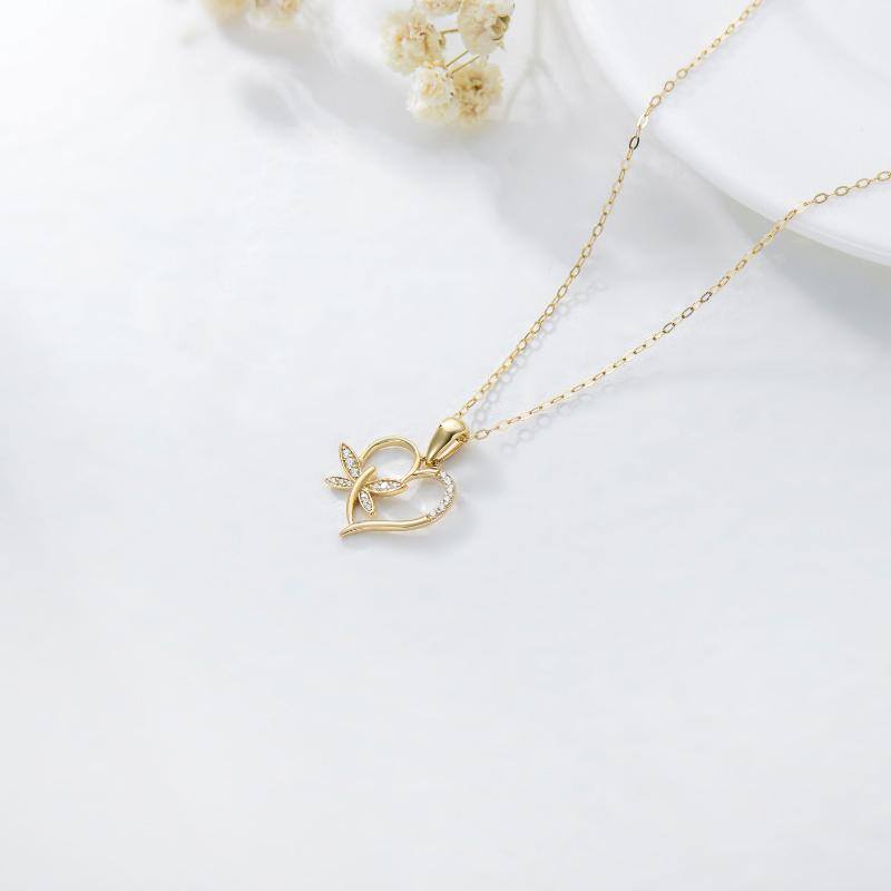 Collana con ciondolo a forma di libellula e cuore in oro 14K con zirconia cubica-5