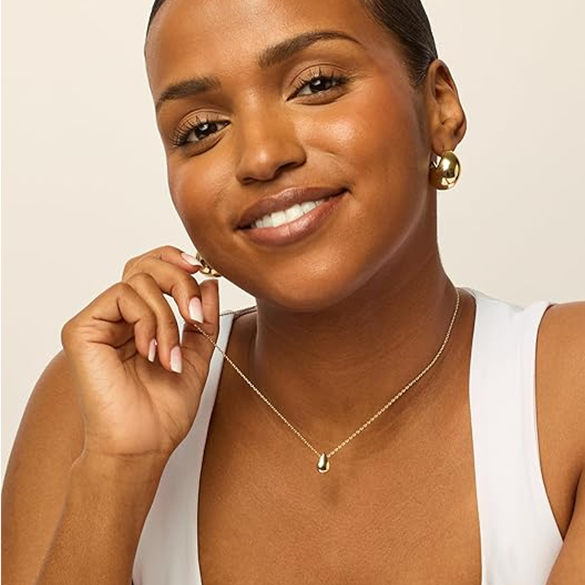 14K Gold Drop Shape Pendant Necklace-2