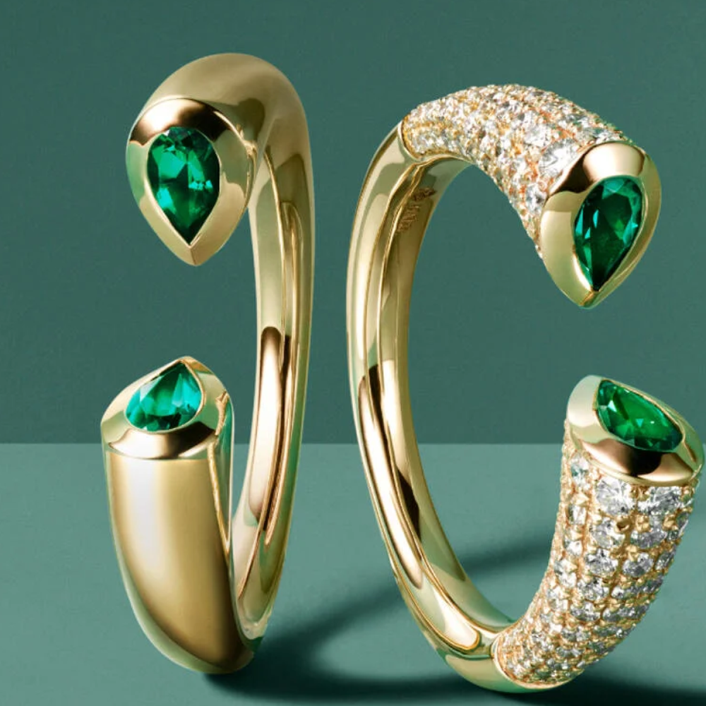 10K witgouden smaragd gepersonaliseerde open ring met gravure-3