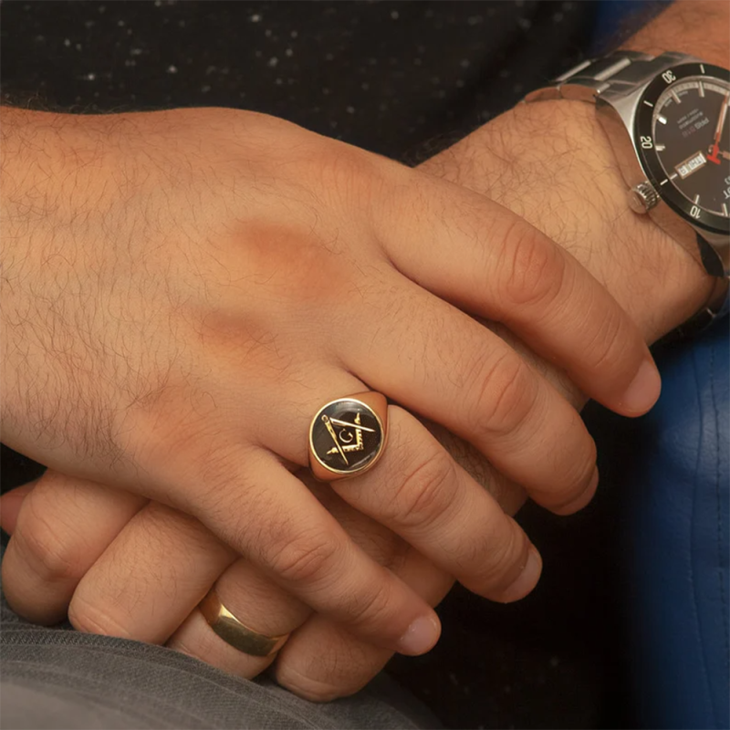 Pierścień sygnetowy masonów ze srebra próby 925 z emalią z żółtego złota dla mężczyzn-2