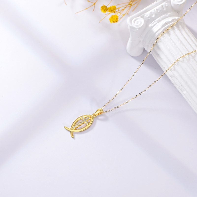 Collar con colgante de pez y cruz de circonita cúbica en oro blanco de 10 quilates-4