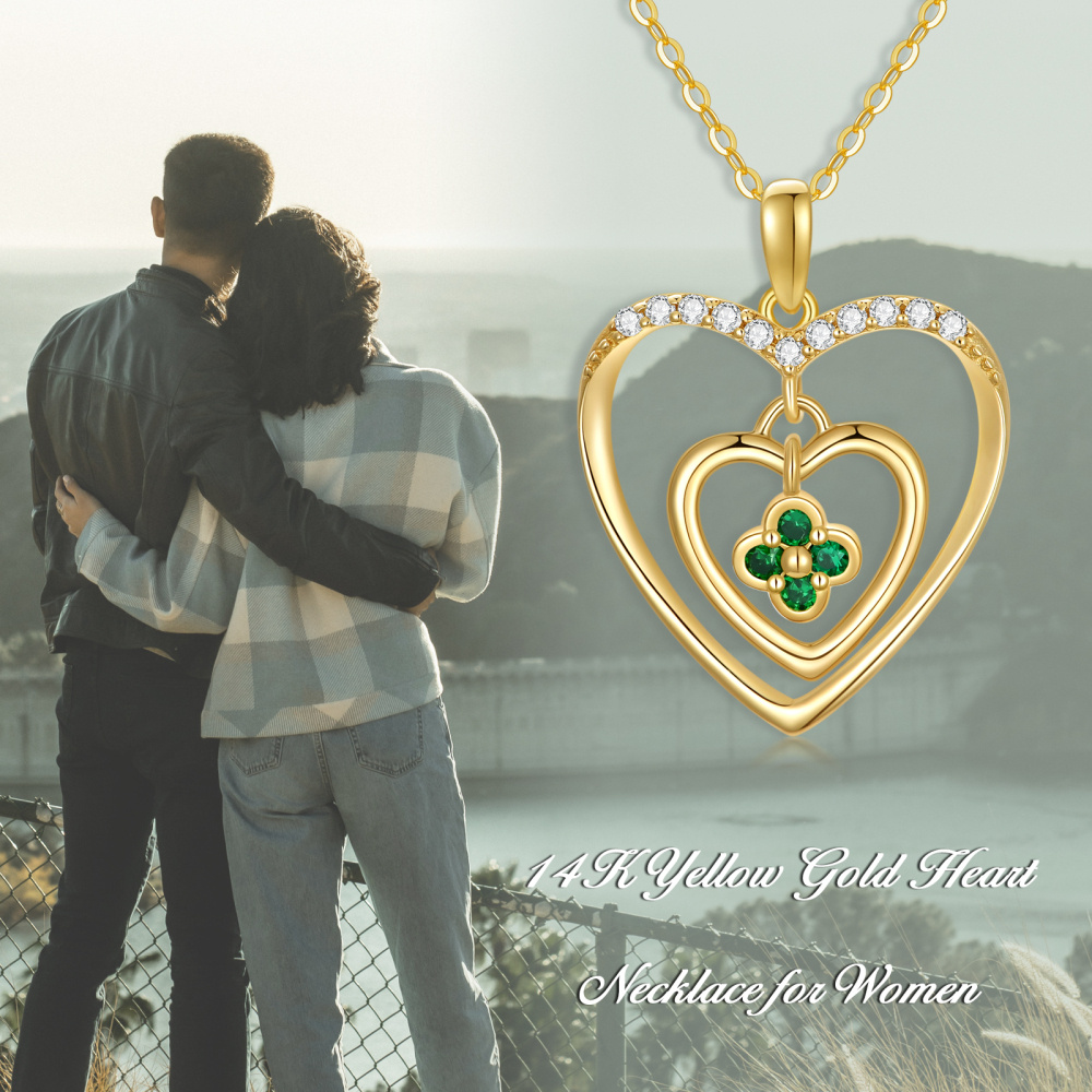 Collier en or 10K avec pendentif trèfle à quatre feuilles et cœur en zircon cubique-6