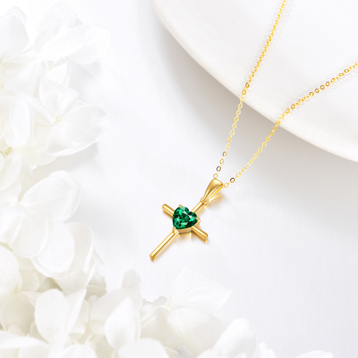 14K Gold Heart Artificial Emerald Cross Pendant Necklace-3