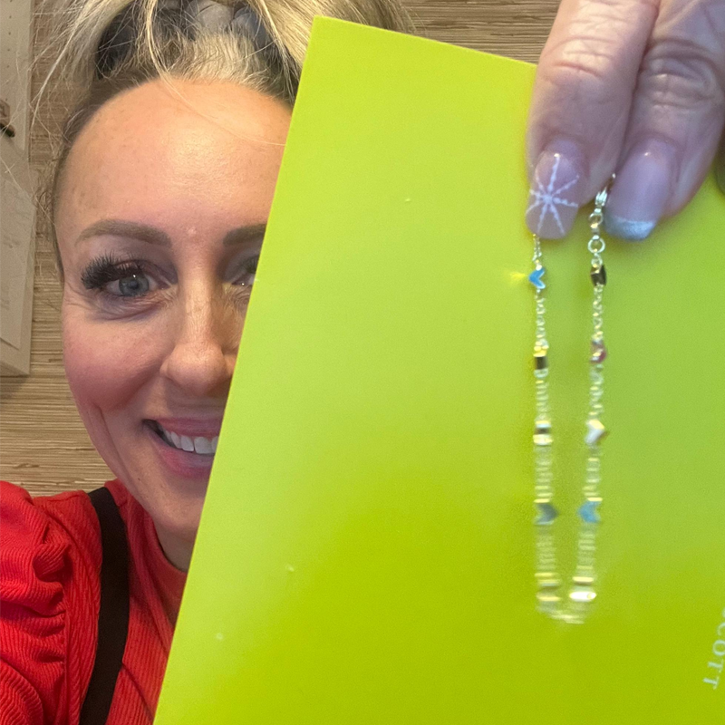 Pulsera con dije de corazón de oro de 10 quilates-3