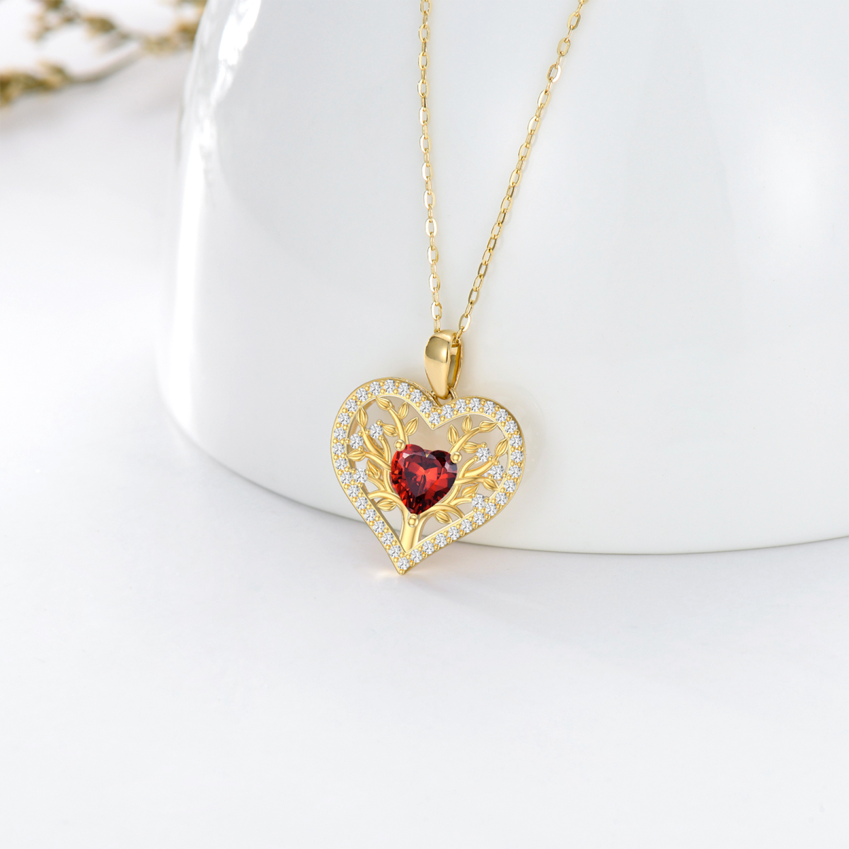 Collar con colgante de corazón de granate de oro amarillo de 14 quilates para mujer-3