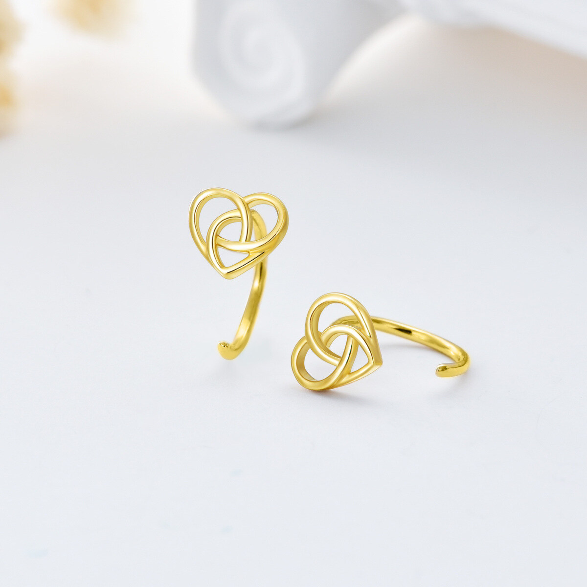 14K Gold Heart Hoop Earrings-4