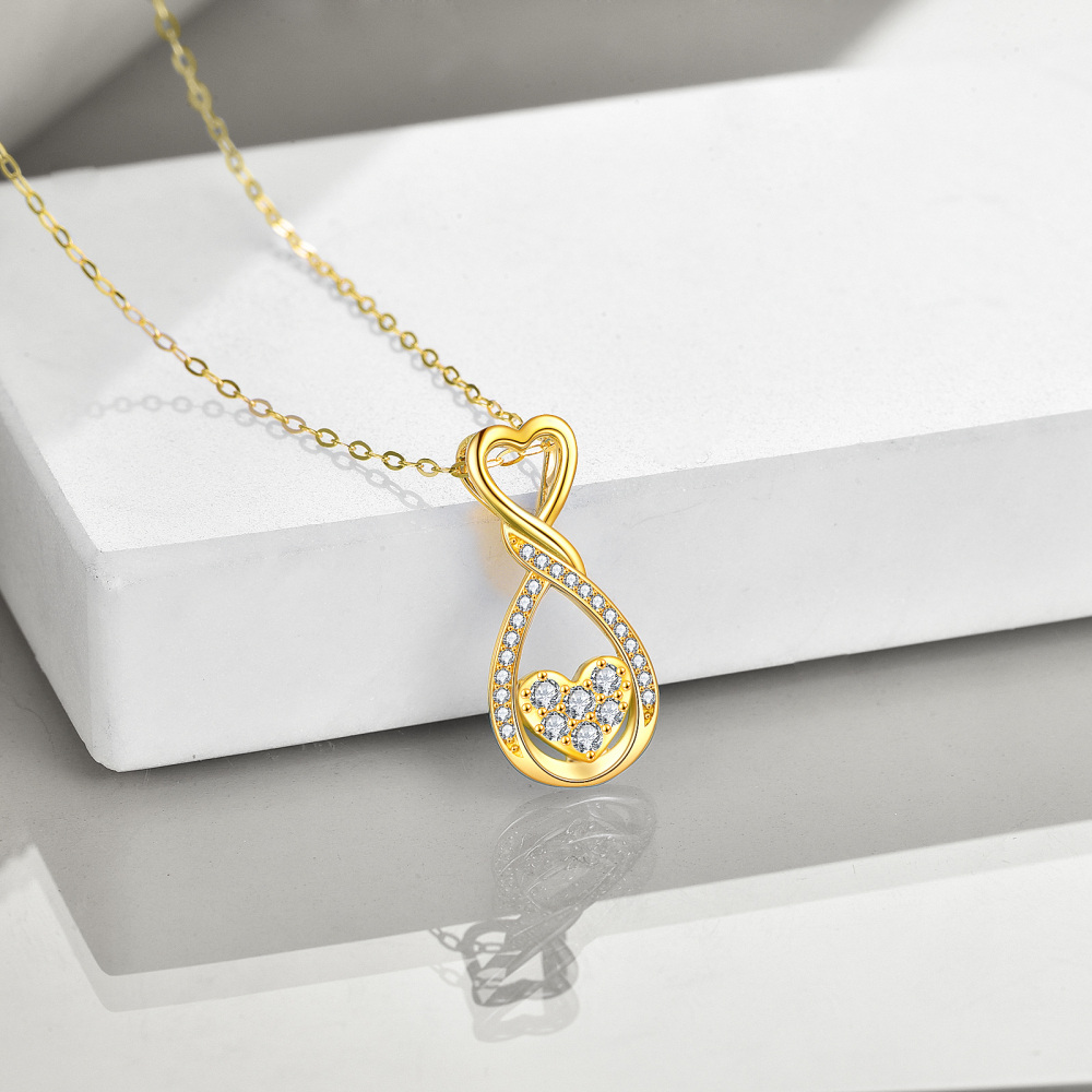 Colar com pingente de símbolo do infinito de coração de zircônia cúbica em ouro 10K-3