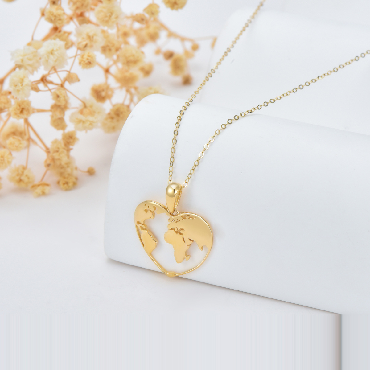 Collar con colgante de mapa de corazón en oro de 14 quilates-4