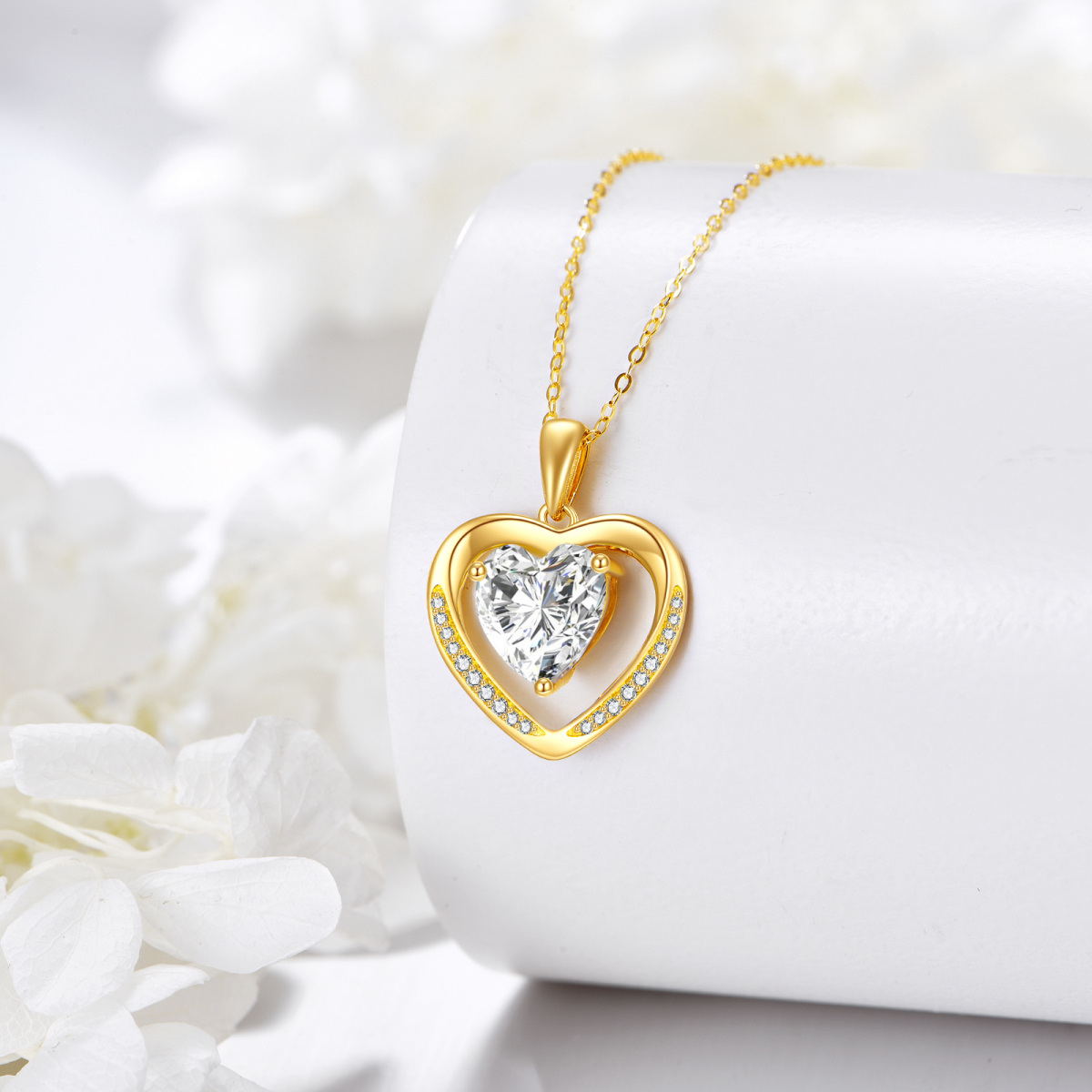 10K Gold Heart Moissanite Heart Pendant Necklace-4