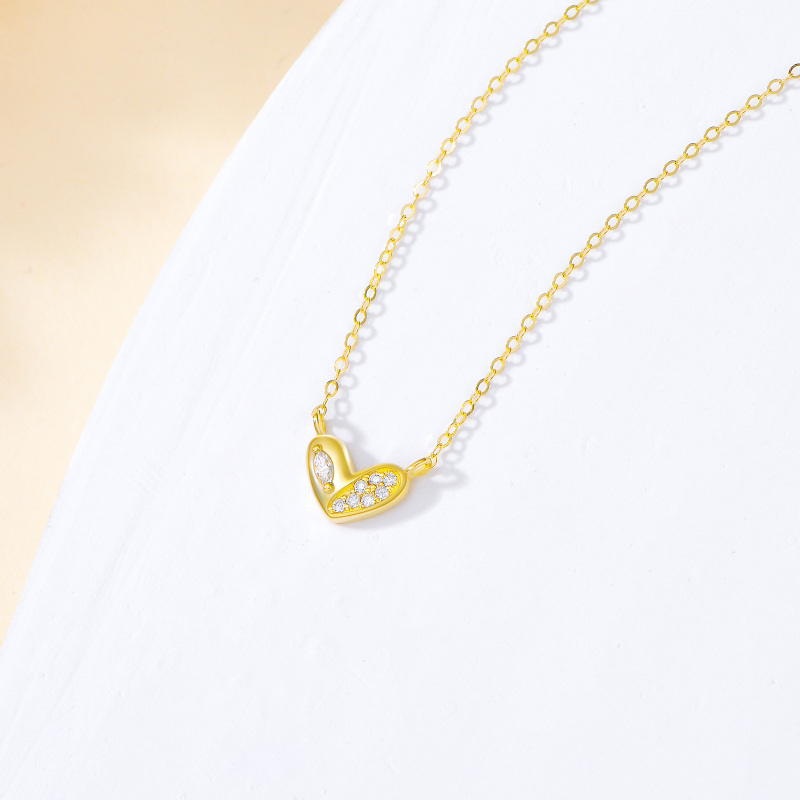 Collana con ciondolo a forma di cuore in moissanite in oro bianco 10K-2