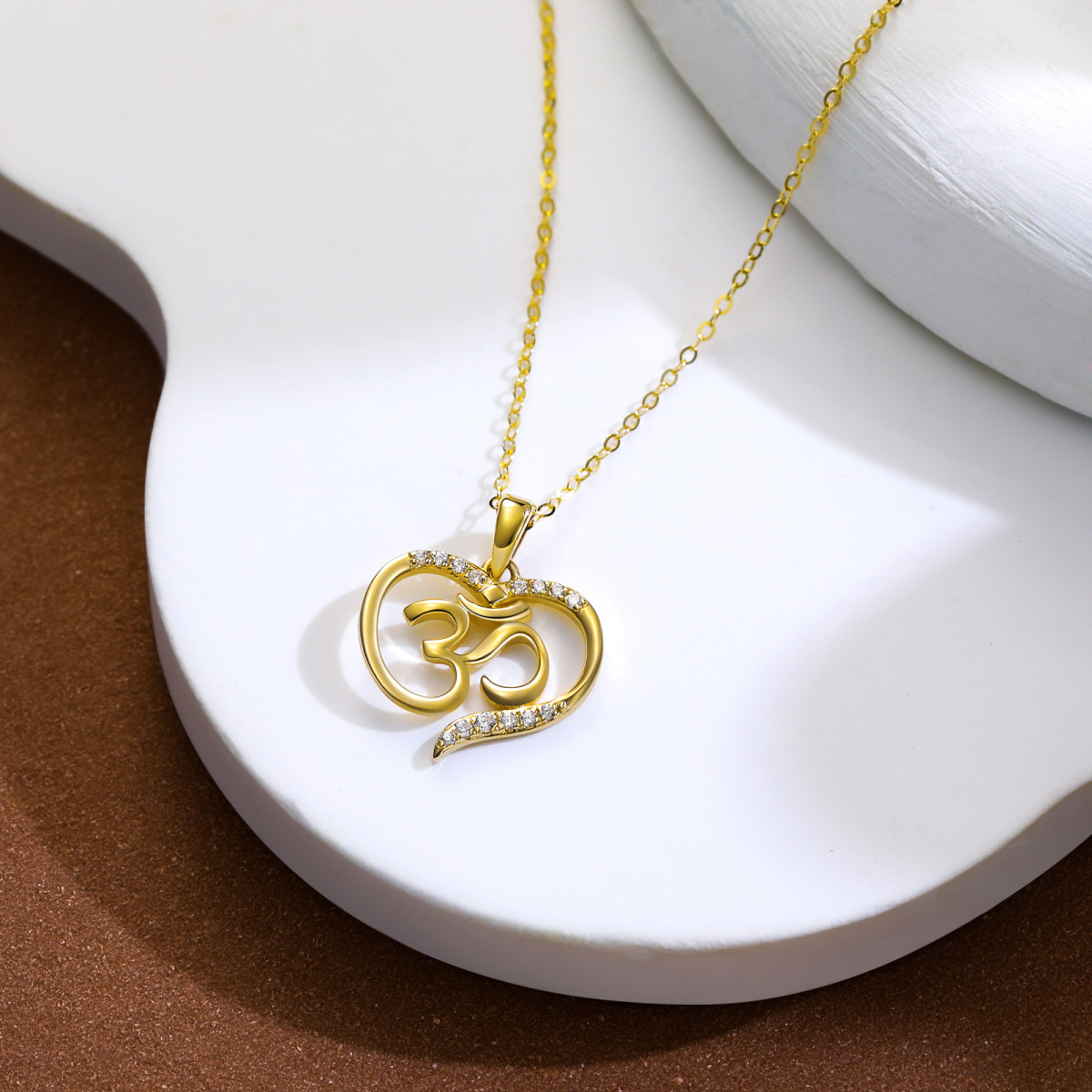 Collana con ciondolo Ohm e cuore con zirconia cubica in oro 14K-3