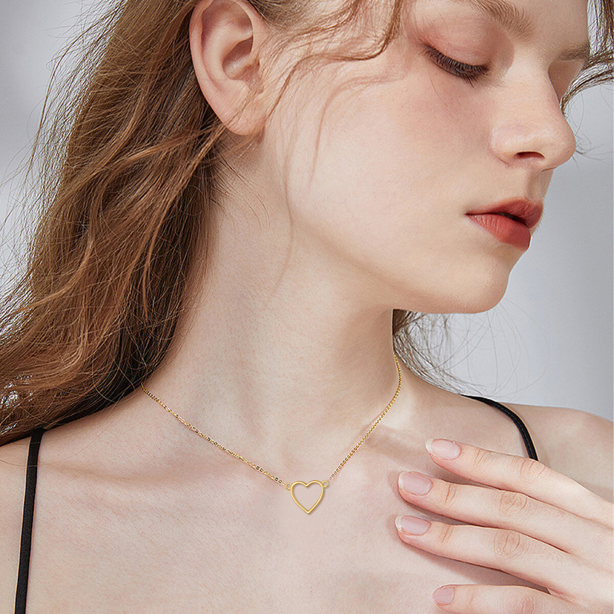 Collana con ciondolo a forma di cuore in oro 14K-2