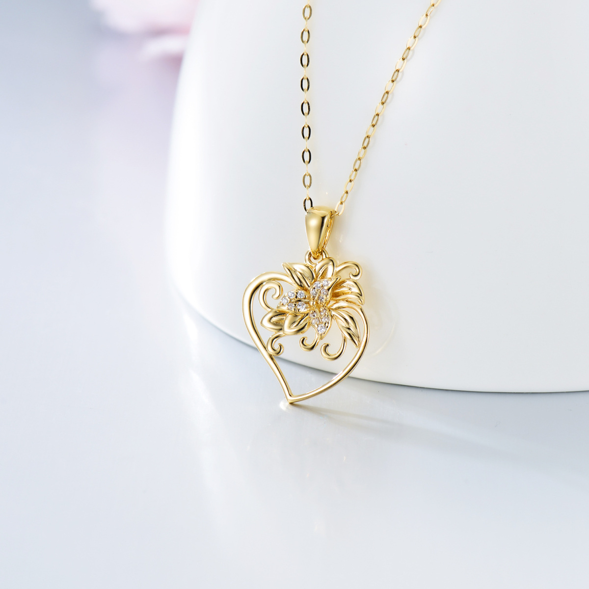 Collana con ciondolo a forma di cuore in oro 14K con zirconia cubica-3