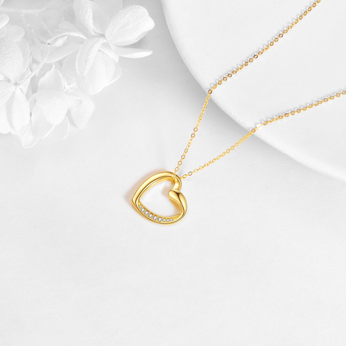 14K Gold Cubic Zirconia Heart Pendant Necklace-4