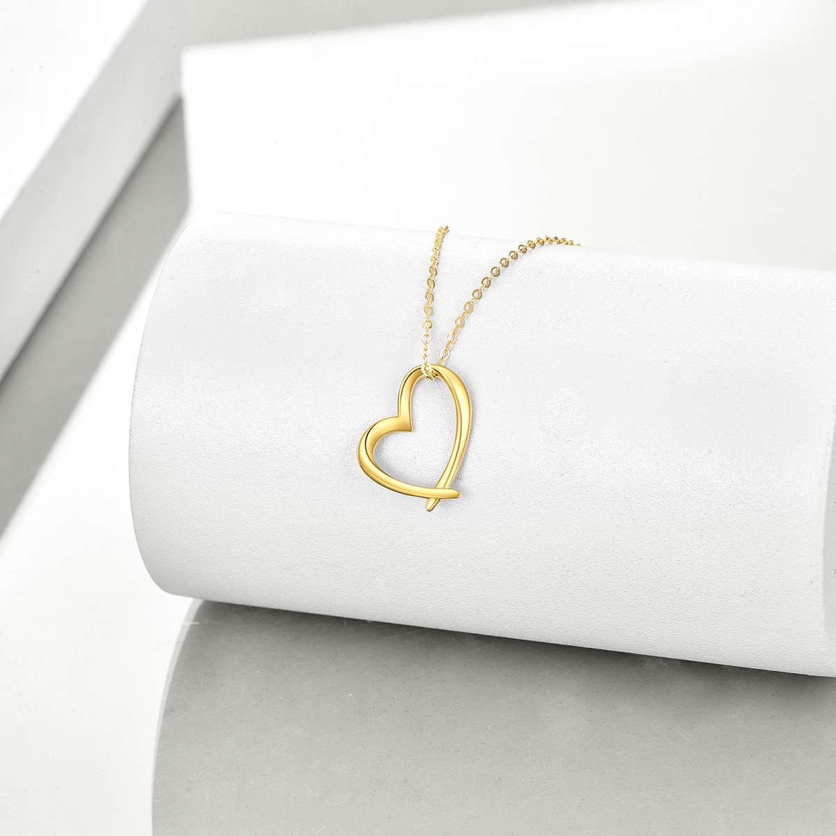 Collier avec pendentif en forme de coeur en or 14K-4