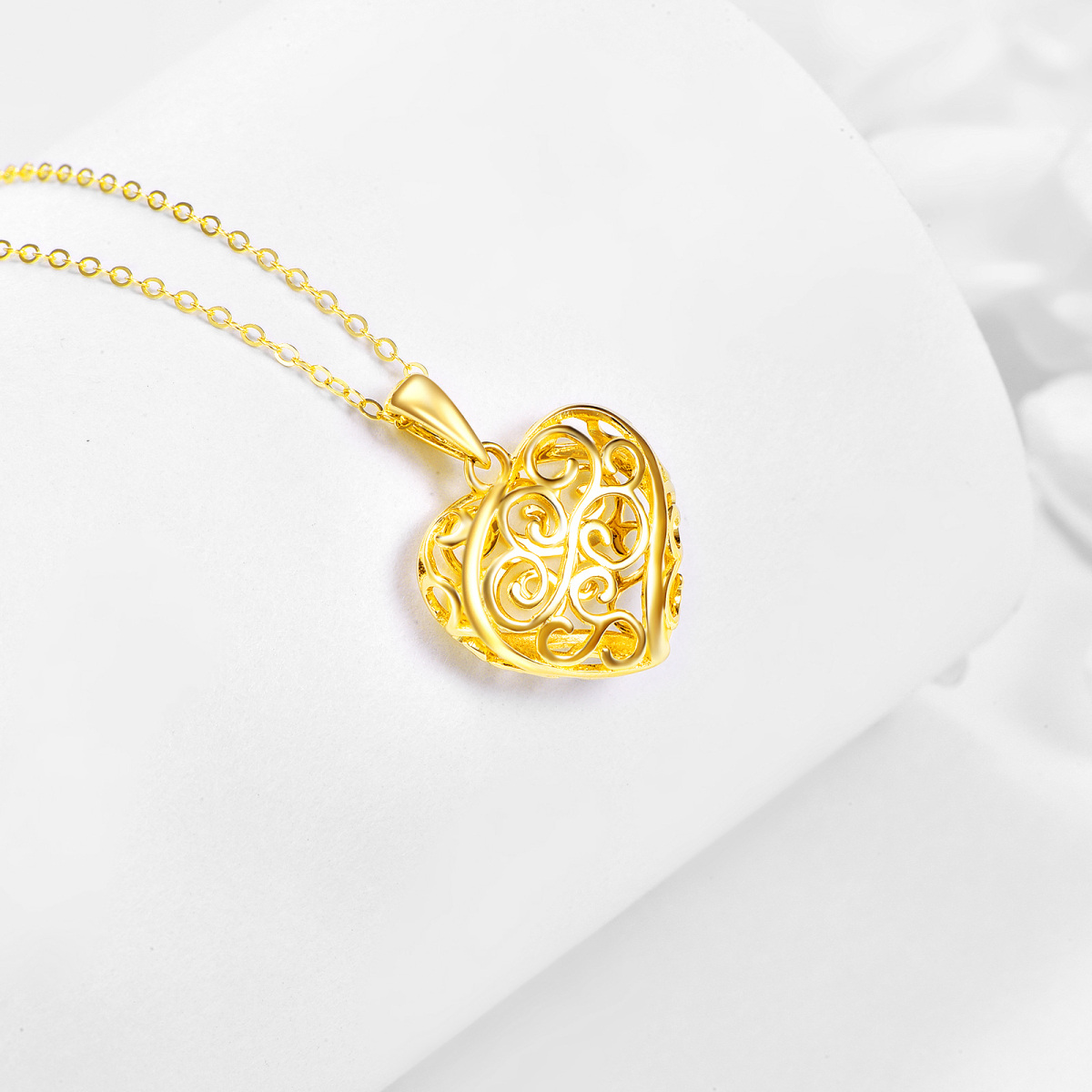 14K Gold Heart Pendant Necklace-4