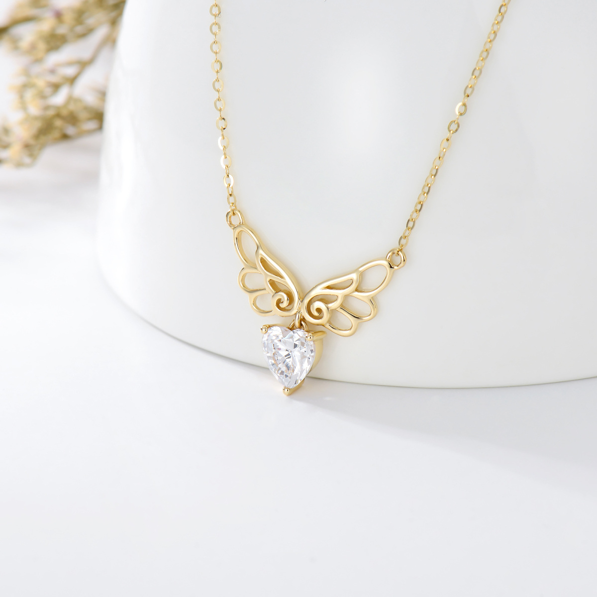 Collier en or 14K avec pendentif aile d'ange en zircon cubique en forme de coeur-3