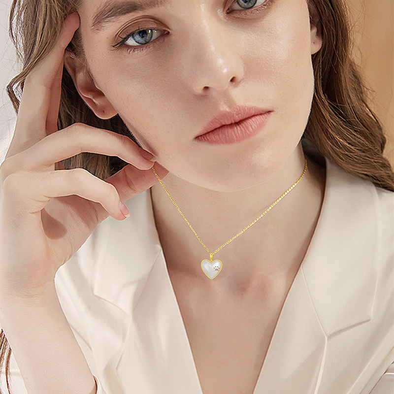 Collana con ciondolo a forma di cuore in madreperla taglio cuore in oro bianco 10K-2