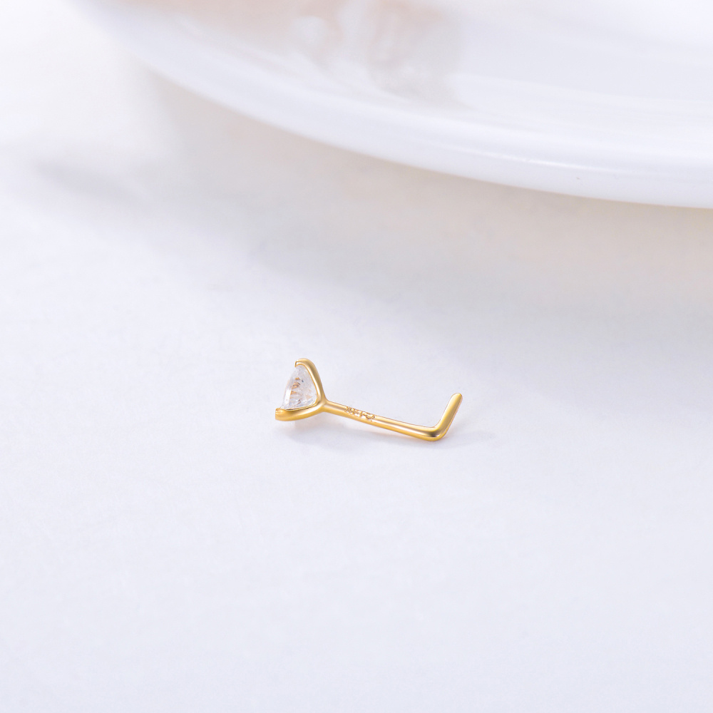 10K Gold Heart Shaped Cubic Zirconia Nose Ring-4