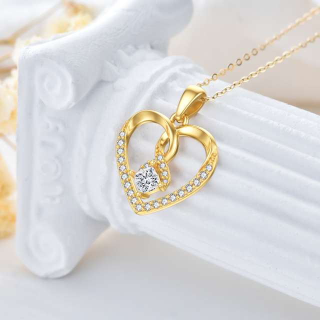 Collana con ciondolo a forma di cuore in oro 14K con zirconi cubici-3