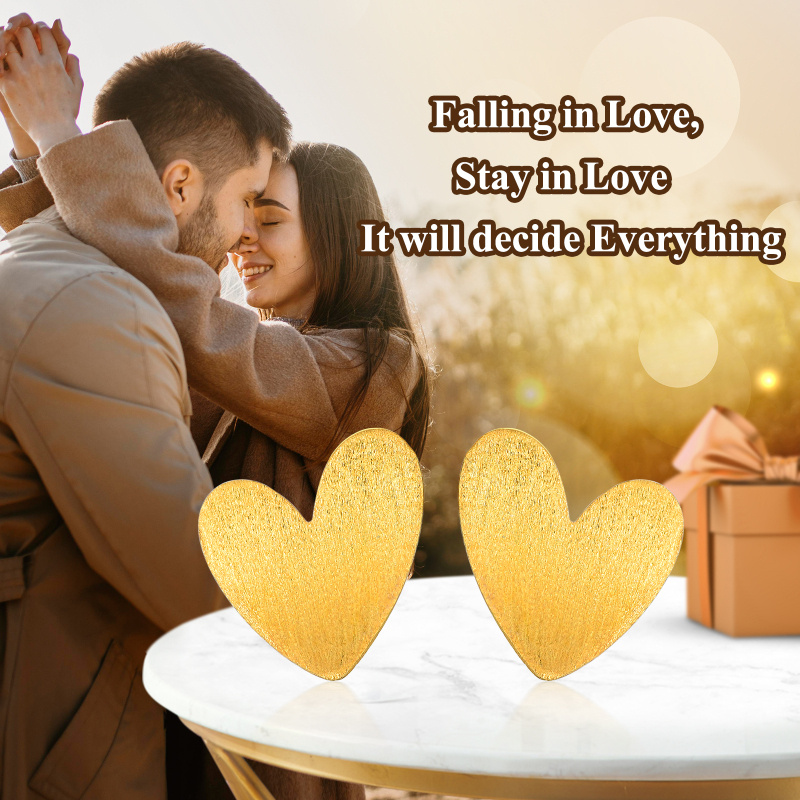 10K White Gold Heart Stud Earrings-6