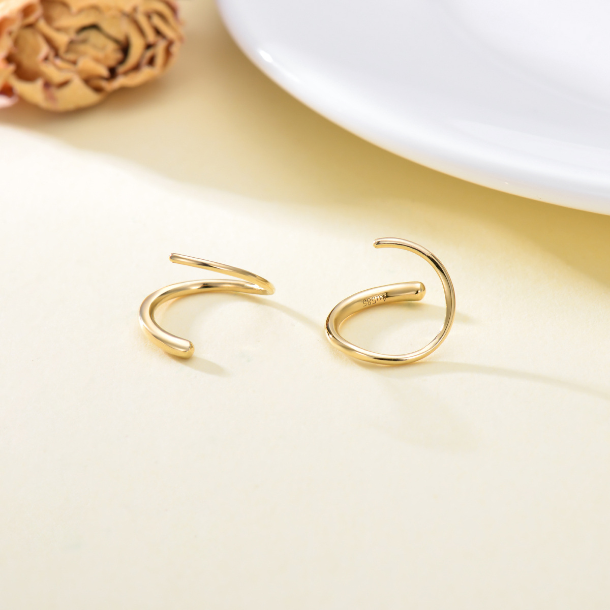 10K Gold Hoop Earrings-3