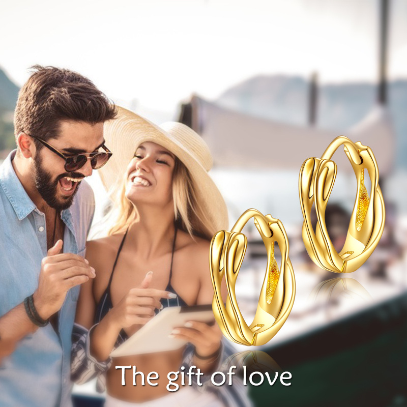 Brincos de argola em ouro 10K-5