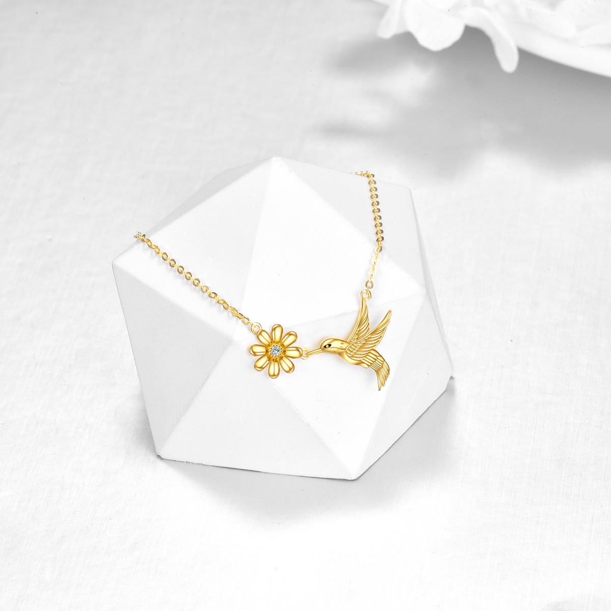 10K Gold Cubic Zirconia Hummingbird & Daisy Pendant Necklace-4