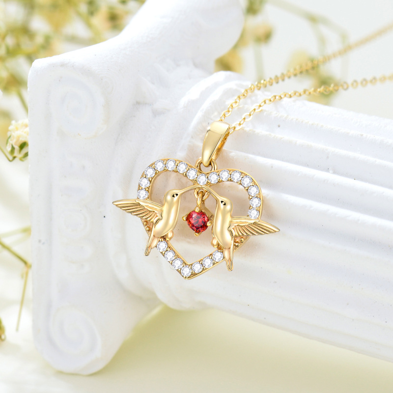 Colar com pingente de coração de beija-flor de zircônia cúbica em ouro 10K-3