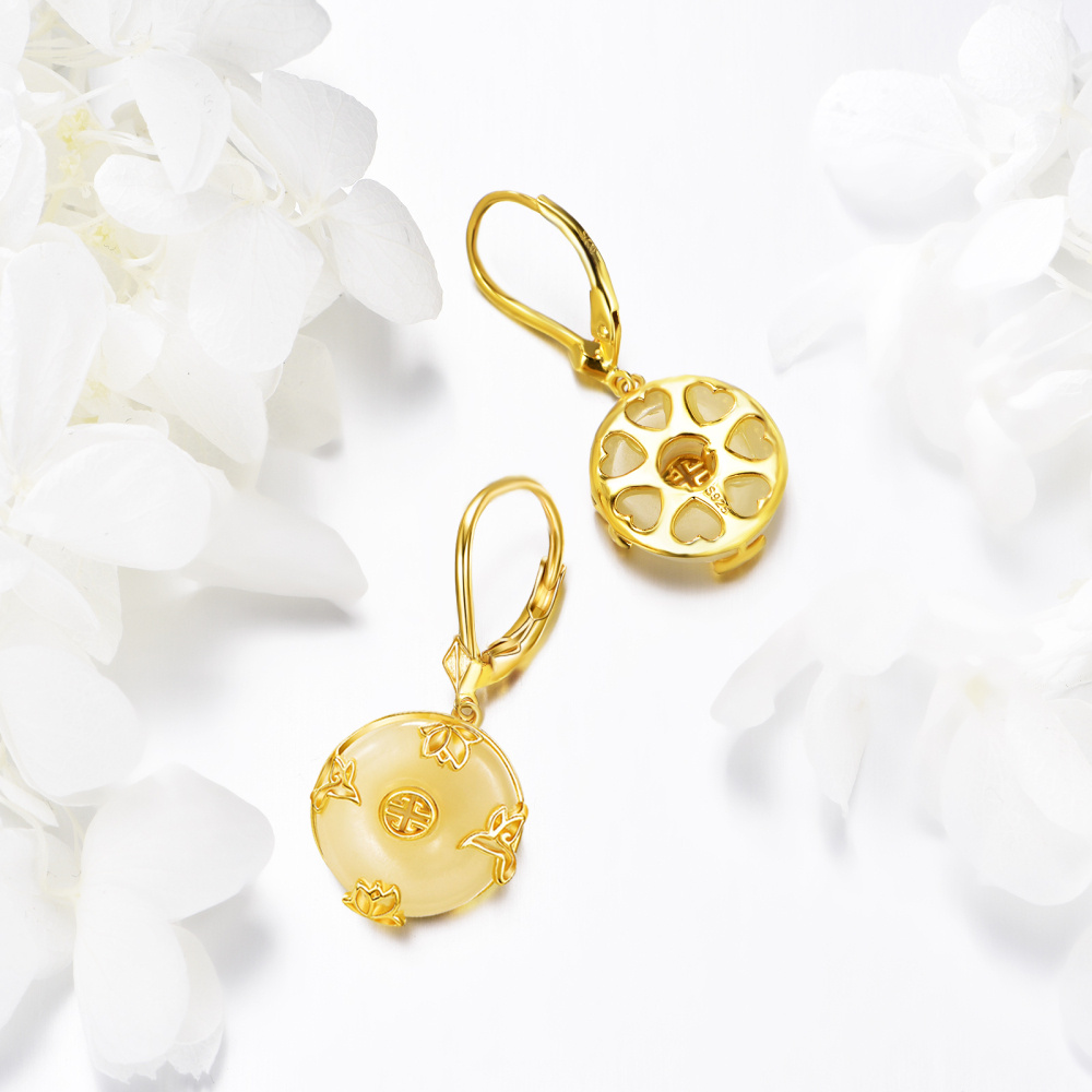 Brincos em prata de lei com jade banhado a ouro amarelo e nenúfar com alavanca-4
