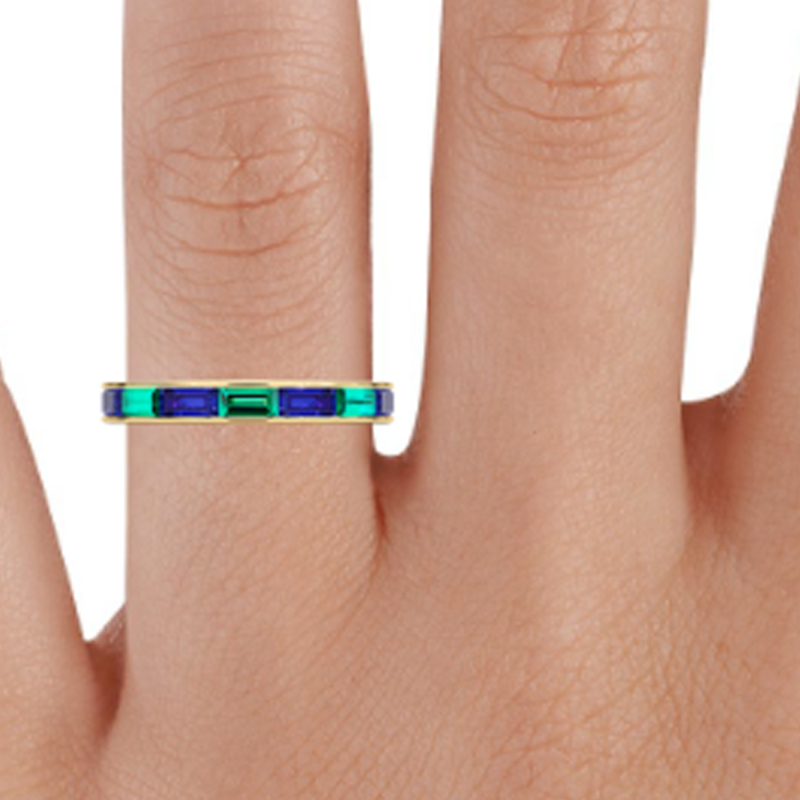 Aliança de casamento para casal em ouro branco 9K com água-marinha e esmeralda em corte baguete.-2