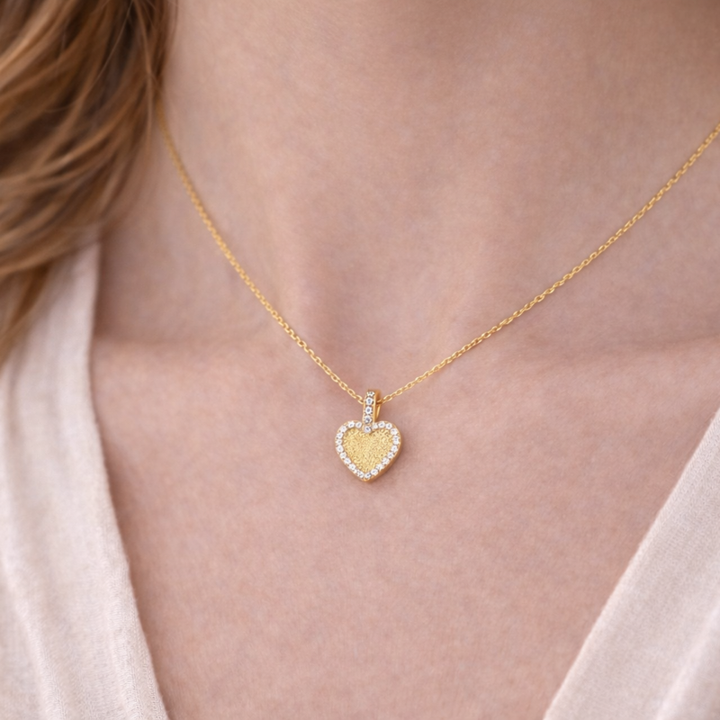 14-Karat-Gold-Halskette mit Herzanhänger aus Labor-Diamanten-2