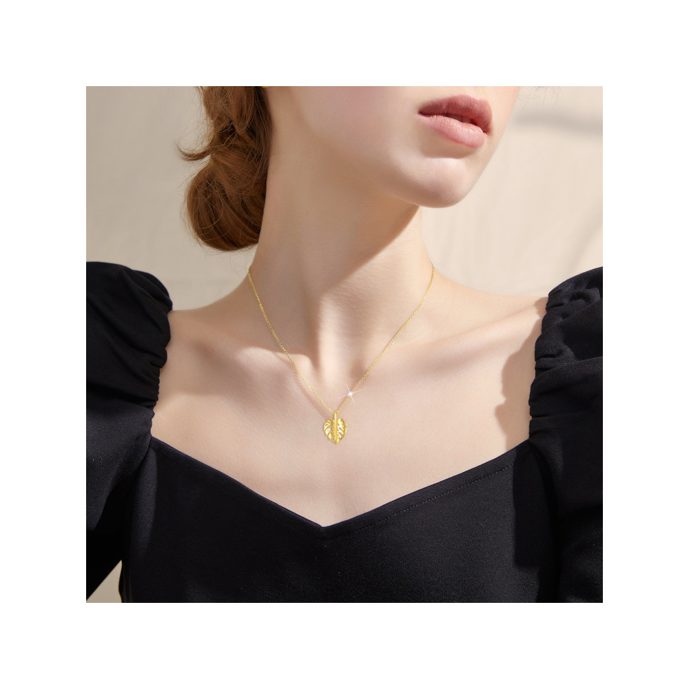 10K Gold Cubic Zirconia Leaves Pendant Necklace-2