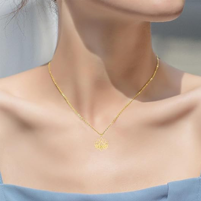 Collana con ciondolo a forma di loto in oro 14K-2