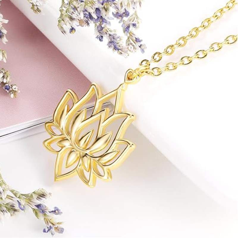 Collier pendentif lotus en or 10 carats-4