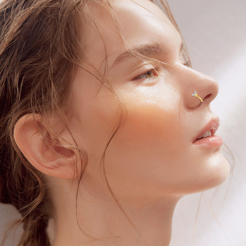 Pierścień do nosa w kształcie motyla z moissanitu szlifu markizowego 10K z białego złota-2