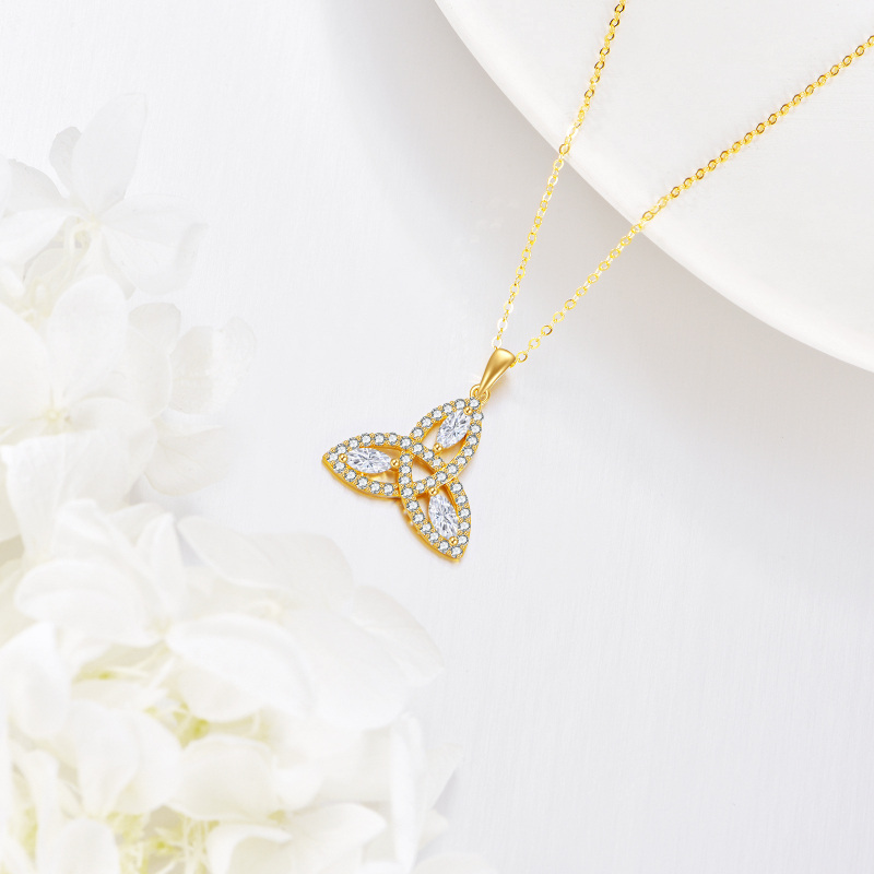 Colar com pendente de nó celta em ouro branco 10K com moissanita de corte marquise-4