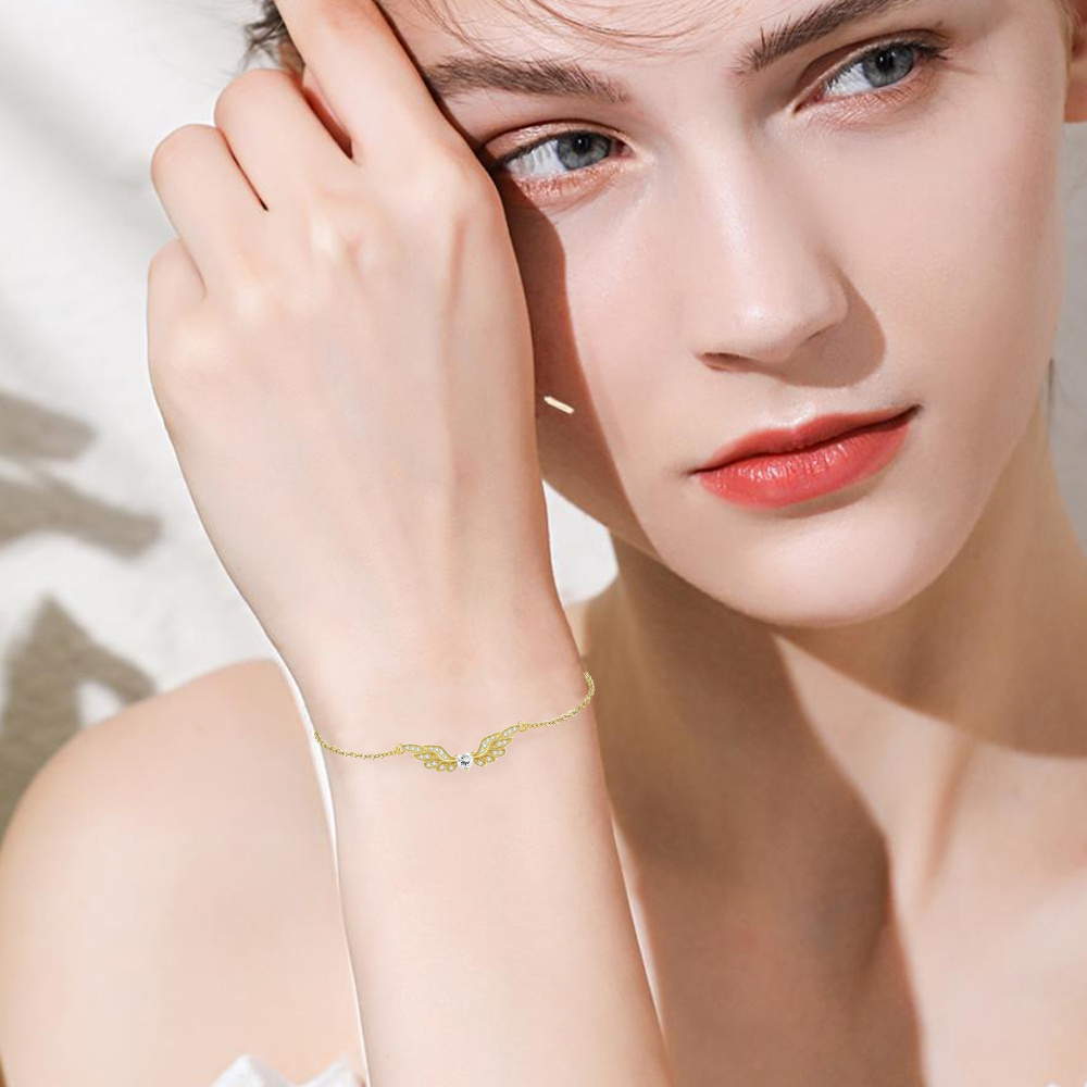 Pulseira com pingente de asa de anjo de moissanite de ouro 10K para mulheres-2