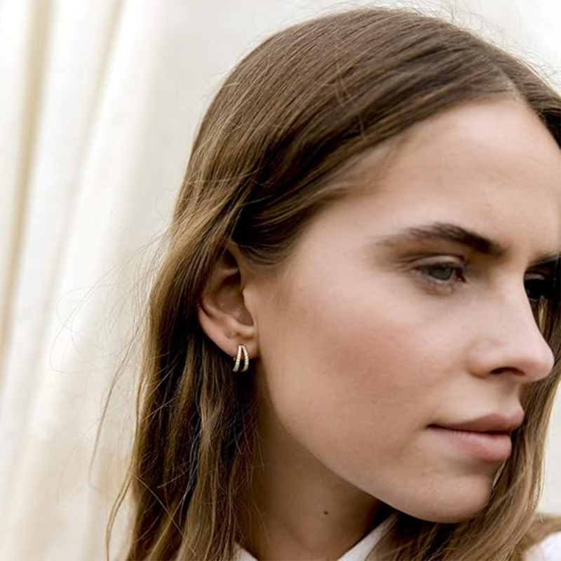 Srebrne kolczyki-koła z moissanitem platerowanym żółtym złotem-3