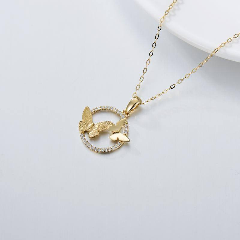 Colar com pendente de borboleta em ouro 10K e moissanita-4