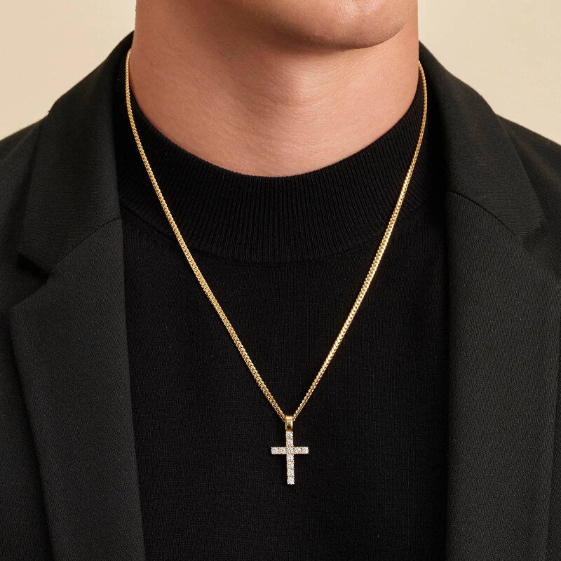 Collar con colgante de cruz de moissanita en oro de 14 quilates para hombres-2